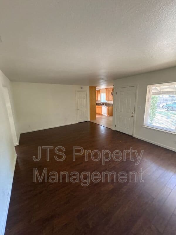 Sacramento House: 4095 69th Street