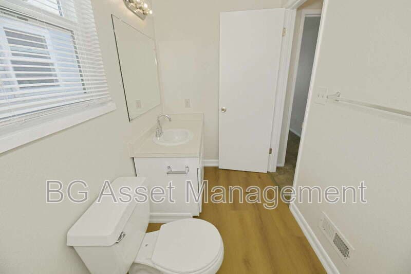Rodeo House: 810 3rd St