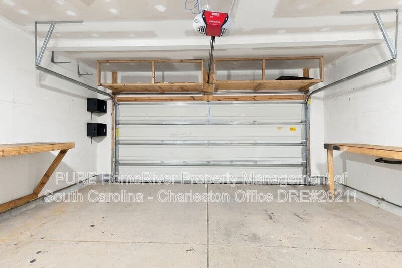Moncks Corner House: 253 Catawba Branch Way