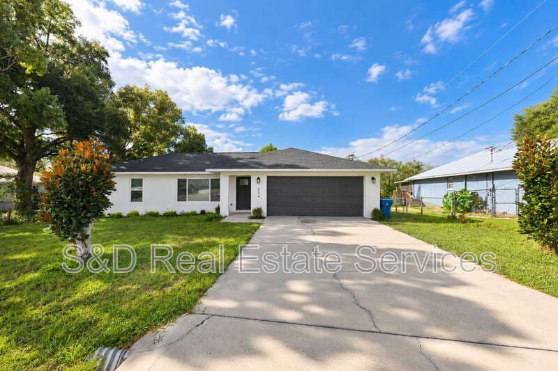 Polk City House: 234 Trailview Way