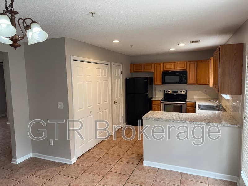 Stockbridge Townhome: 179 Watercress Ct
