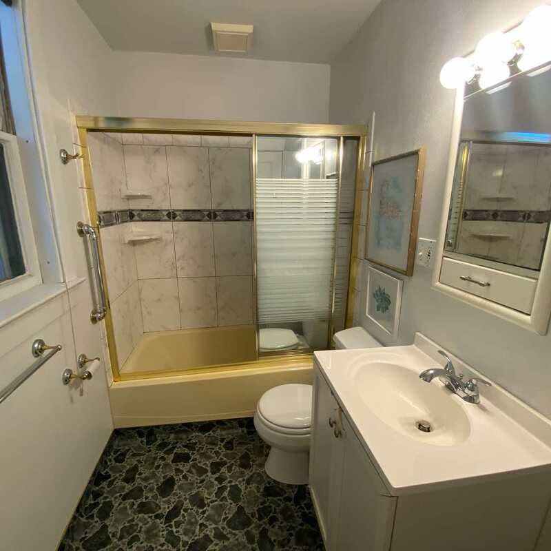 Appleton House: 1009 North Oneida Street