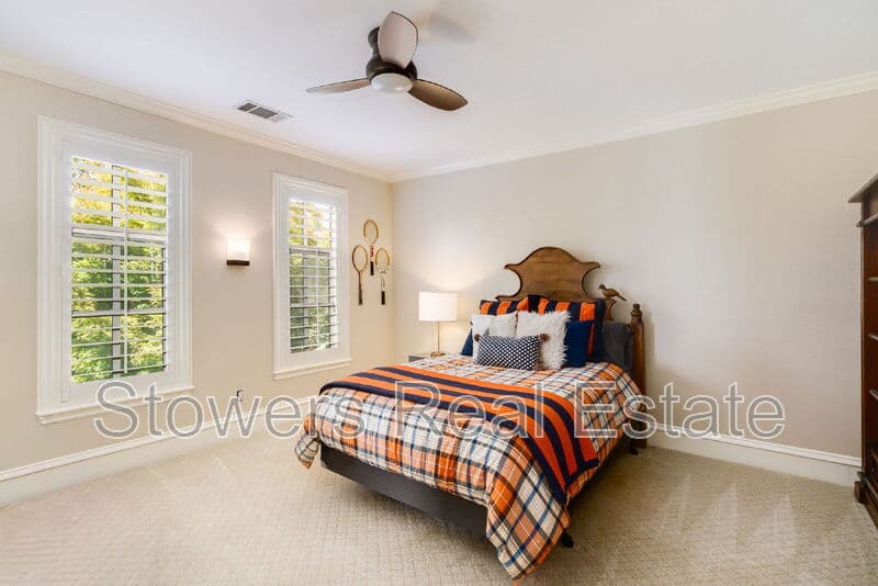 Danville House: 4482 Deer Ridge Rd