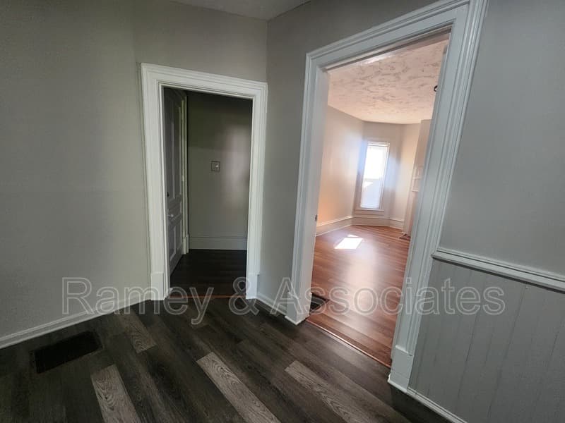 Louisville Condo: 1842 Bolling Ave