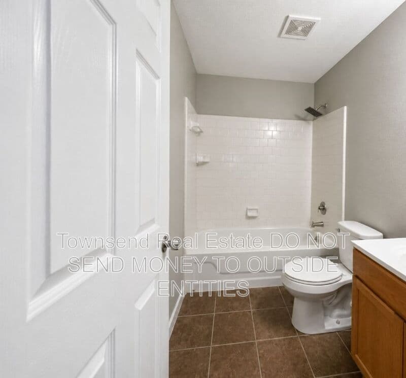 Fayetteville House: 612 Missenburg Ct.