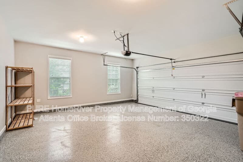 Suwanee House: 1610 Burgess Trl