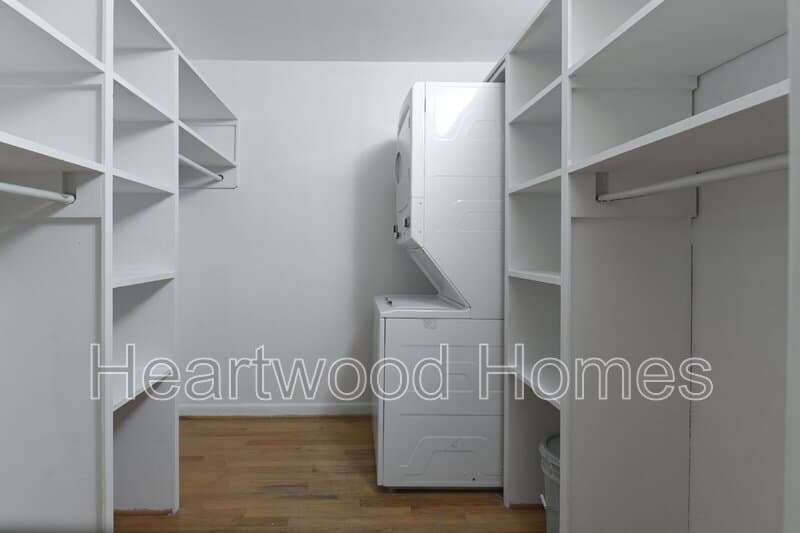 Columbia Condo: 934 Laurens Street