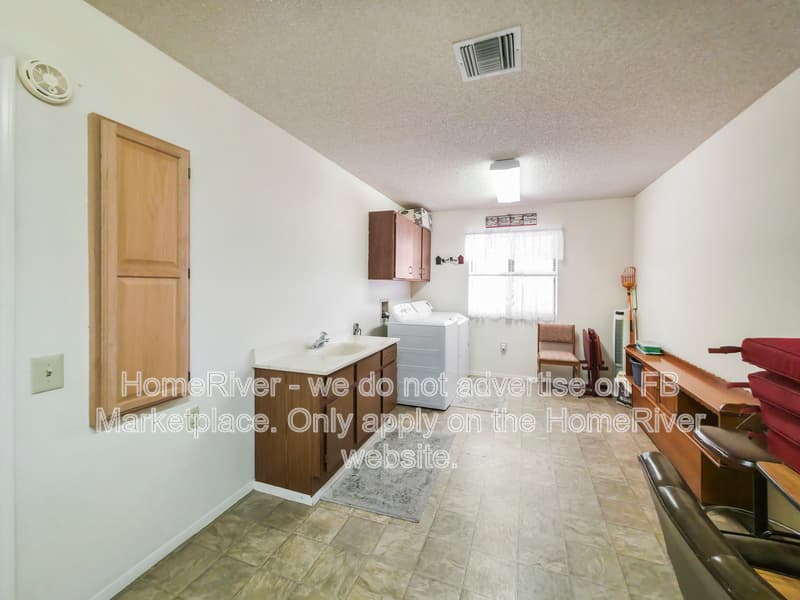 Sun City West House: 21015 N 123rd Dr