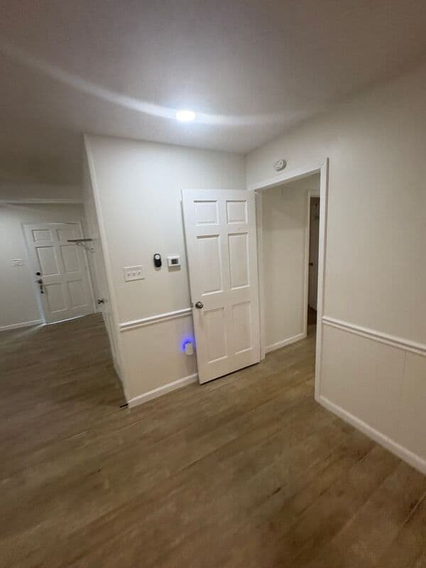 Memphis House: 6294 Ridgeline Dr