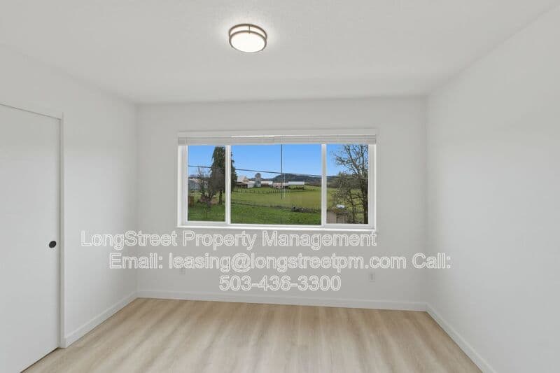 Philomath Townhome: 800 S 19th St