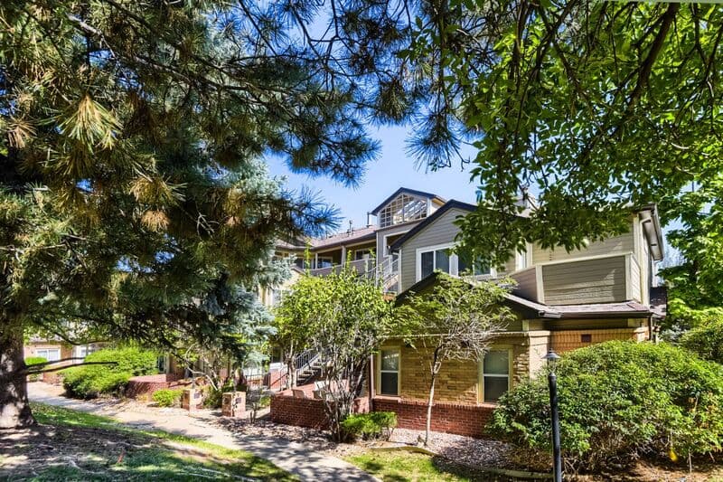Greenwood Village Condo: 6001 S Yosemite St