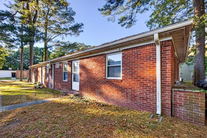 Virginia Beach Condo: 110 S Corwood Avenue