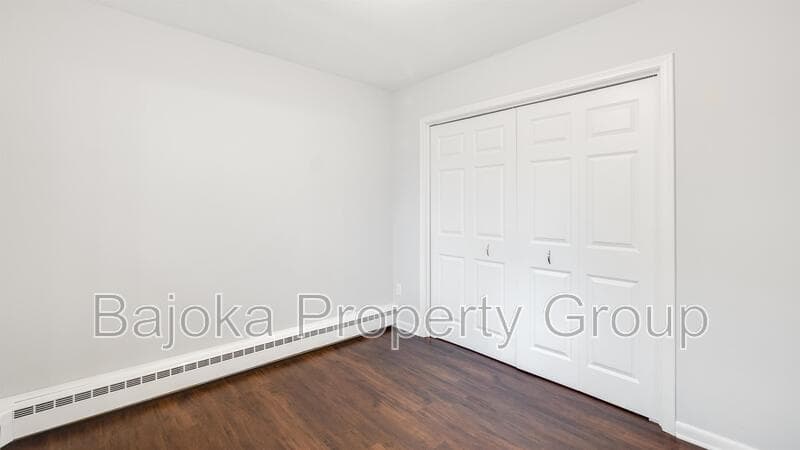 Ferndale Condo: 1615 W 9 Mile
