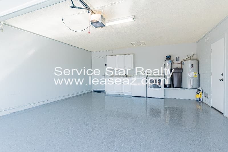 Tempe House: 2514 E Pebble Beach Dr