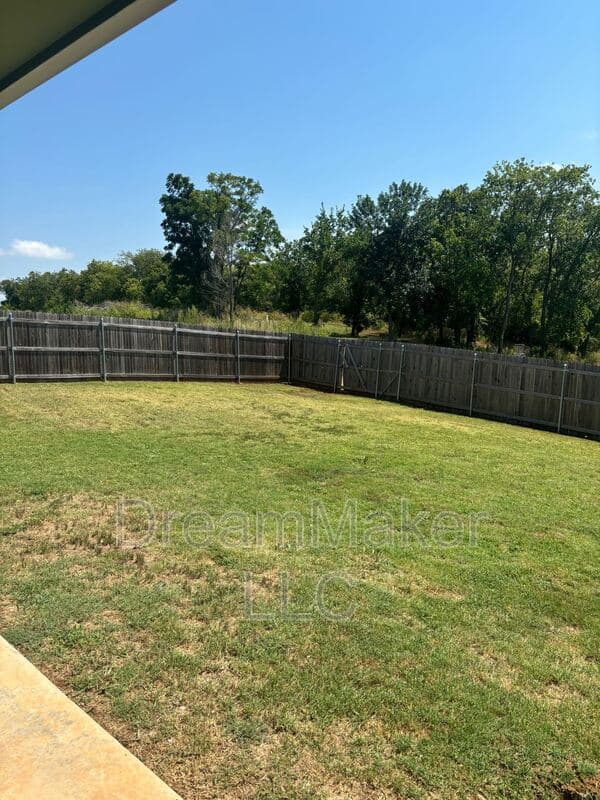 Norman House: 3010 SE 34th Street