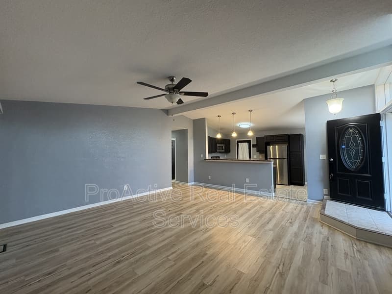Virginia Beach House: 1021 Mineola Dr