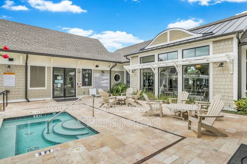 Pooler Townhome: 130 Danbury Court
