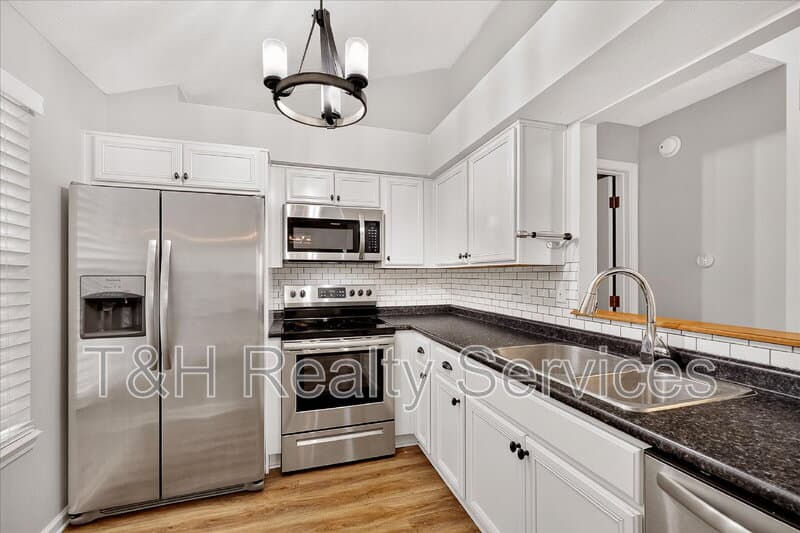Fishers House: 9741 Roxbury Drive