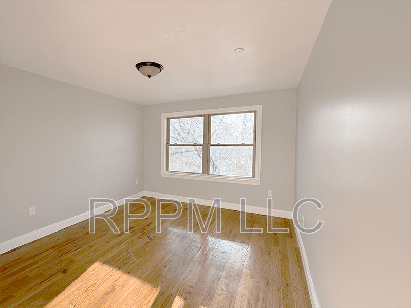 Jersey City Condo: 381 Communipaw Ave UNIT 2B