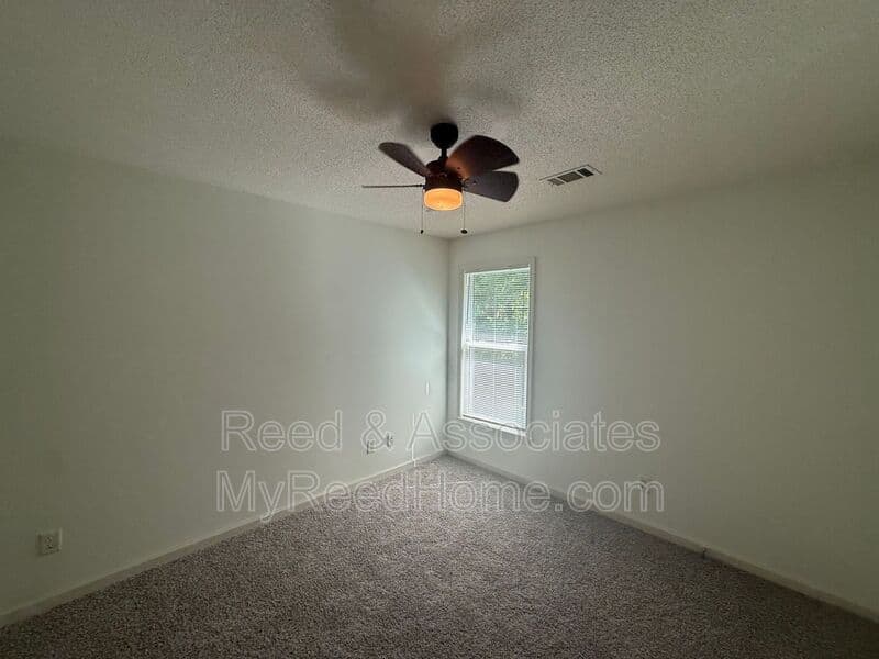 Memphis House: 6135 Maher Trail