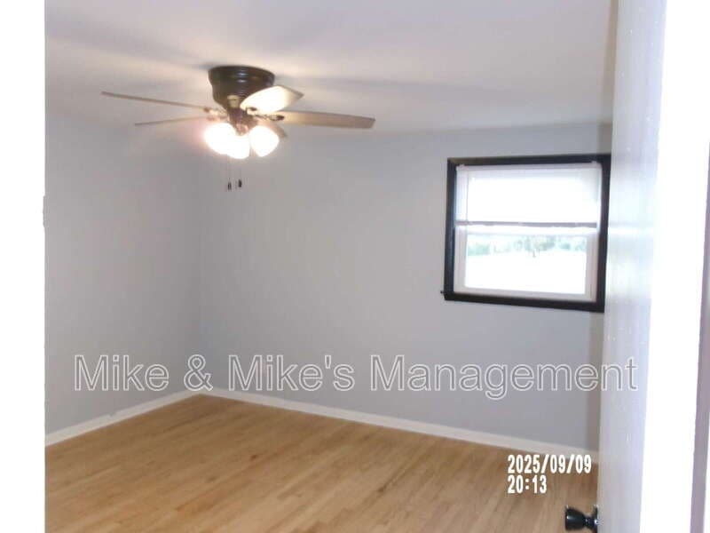 Milwaukee Condo: 6400 North 73rd Street