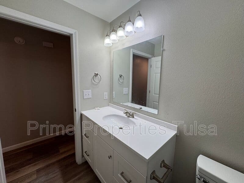 Tulsa Condo: 4120 W. 56th Pl. S.