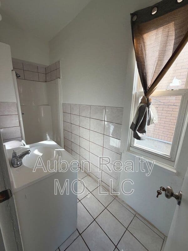 Kansas City House: 2600 Euclid Ave