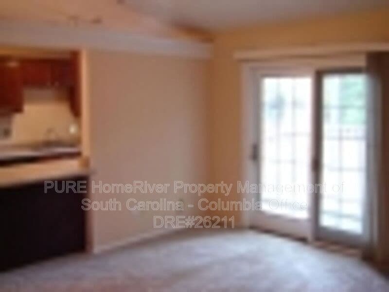 Columbia House: 109 Whitwood Circle