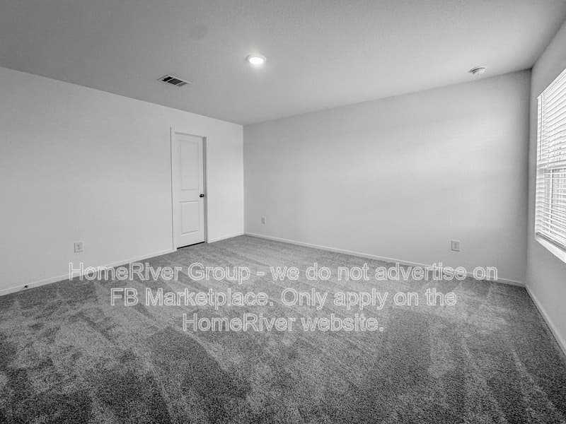 Waller House: 317 Kim Ln