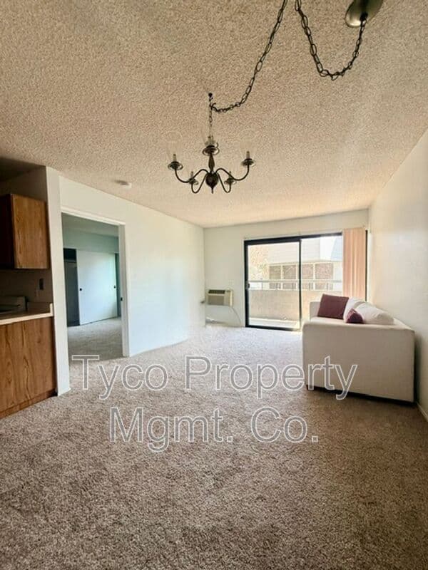 San Diego House: 6650 Amherst Street