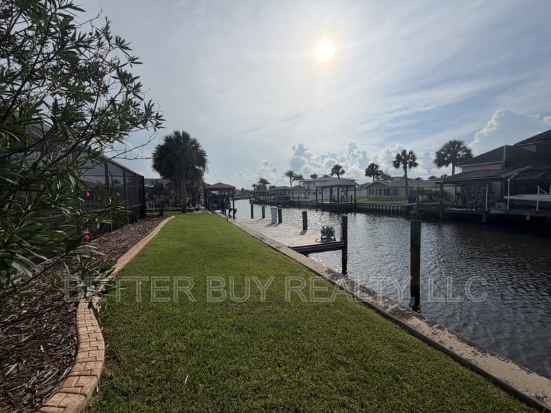 Flagler Beach House: 337 North 10th Street