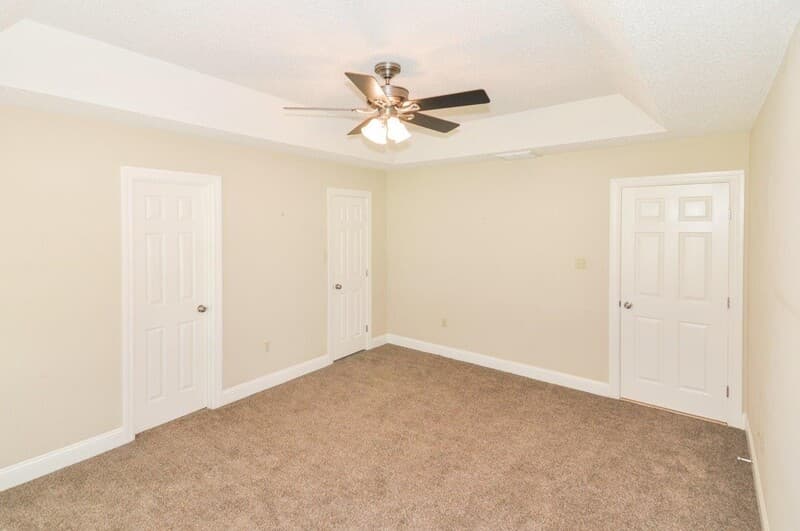 Richmond Hill House: 3 Oak Creek Court