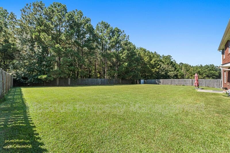 Martinez House: 3237 Riverstone Drive