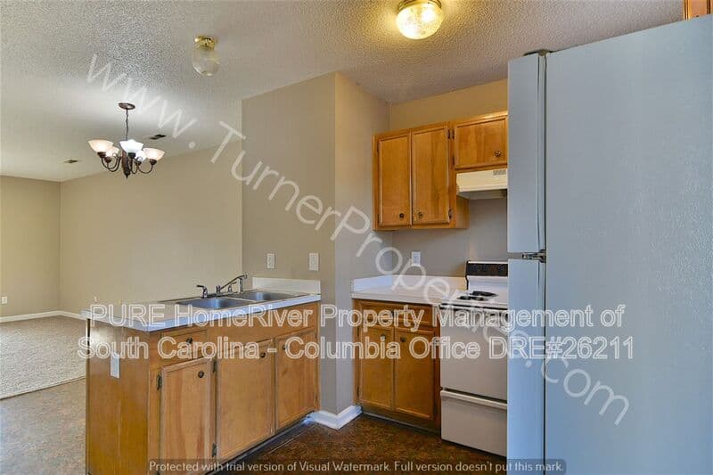 Columbia House: 3800 Plowden Rd