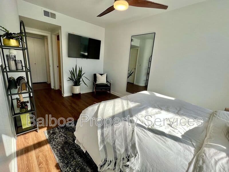 Phoenix Townhome: 3633 N 3rd Ave