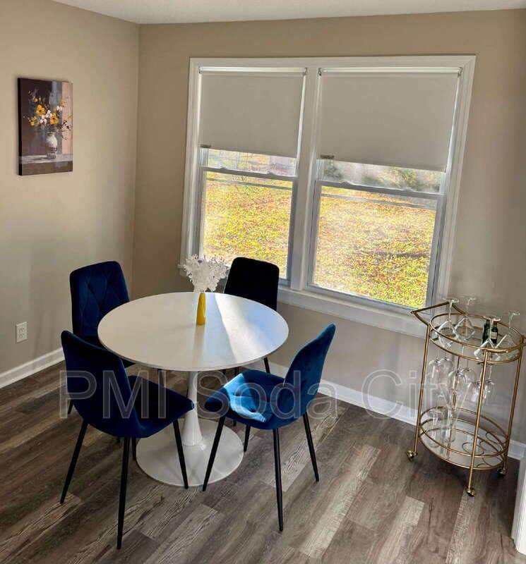 Columbia House: 3615 Truman Street