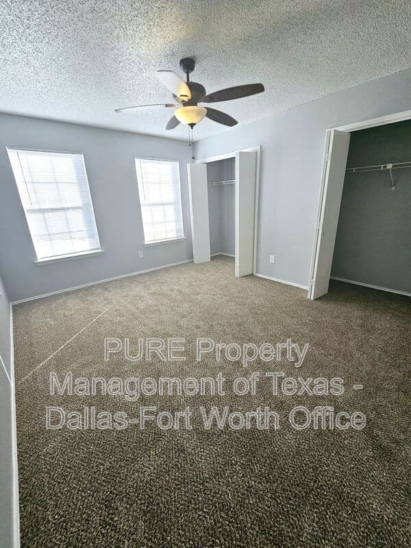 Irving Condo: 4002 W. Pioneer Dr.