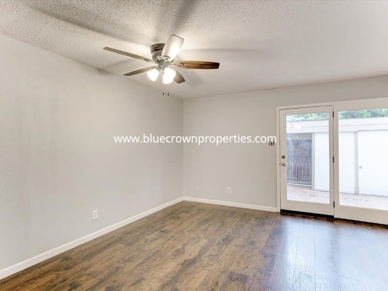 Arlington House: 462 Westview Terrace