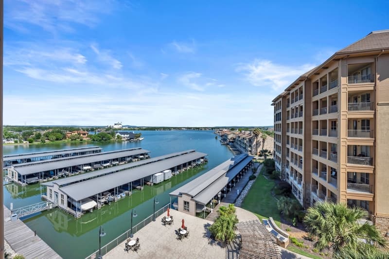 Horseshoe Bay Condo: 101 West Bank