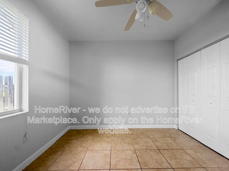 Homestead Townhome: 230 SE 29th Ave