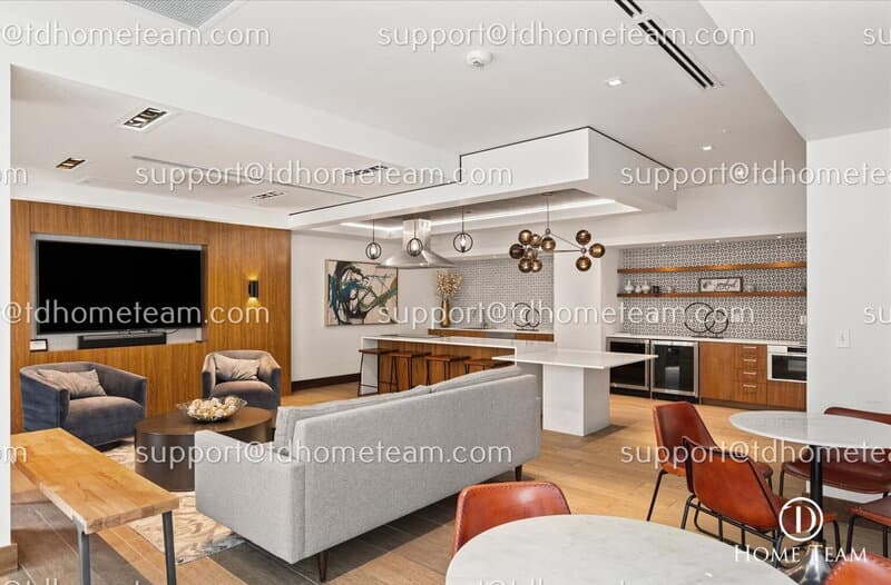 Bellevue Condo: 1085 103rd Ave NE