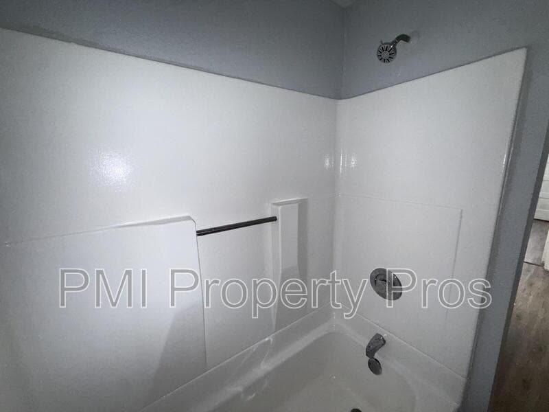 Milwaukee Condo: 1623 N 38th St