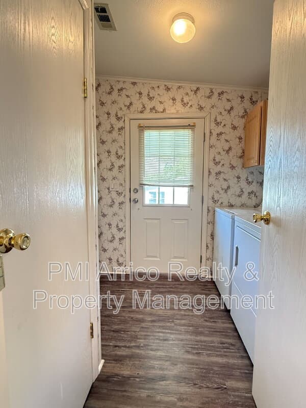 Valrico House: 3515 Zephyr Ln