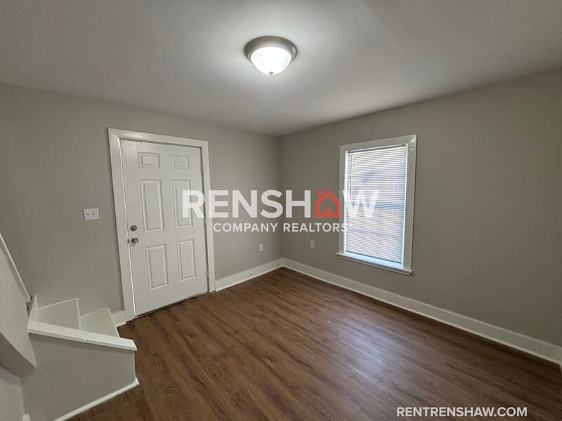 Memphis House: 1294 Snowden Ave