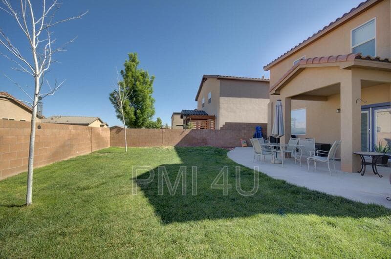 Albuquerque House: 2035 Ferndale DR SE
