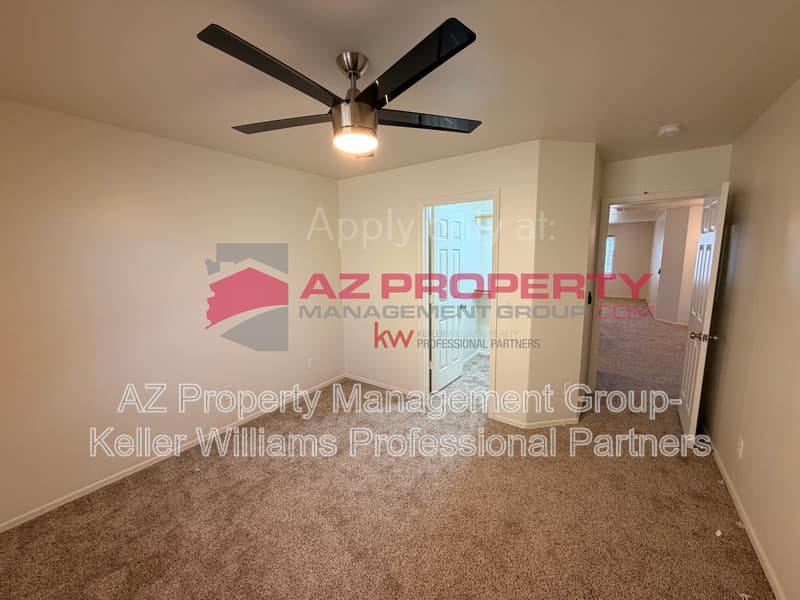 Buckeye House: 24733 W Vista Norte St