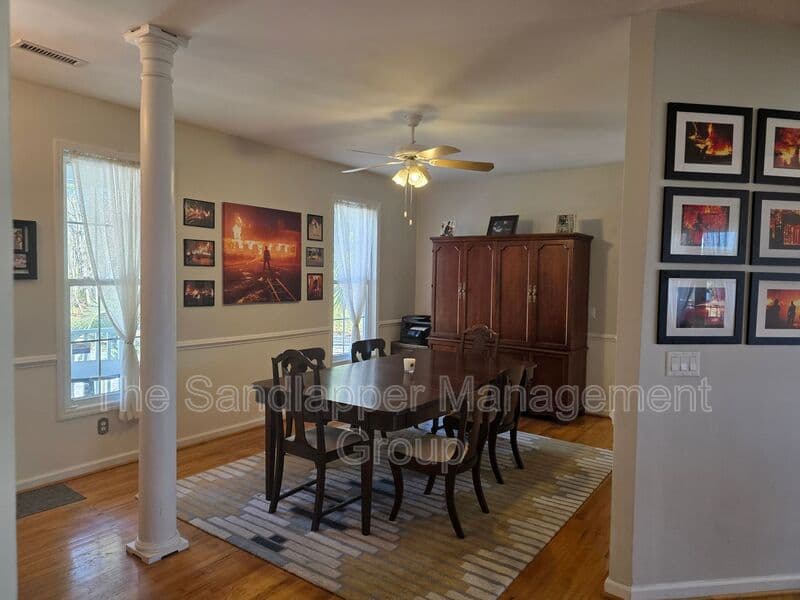 Johns Island House: 588 Main Road