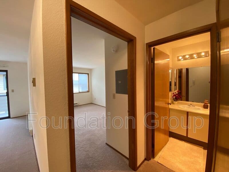 Seattle House: 12542 35th Ave NE