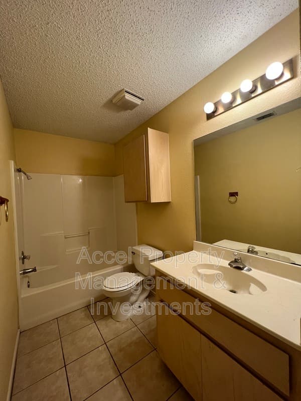 Edinburg Condo: 1201 W. Carmen