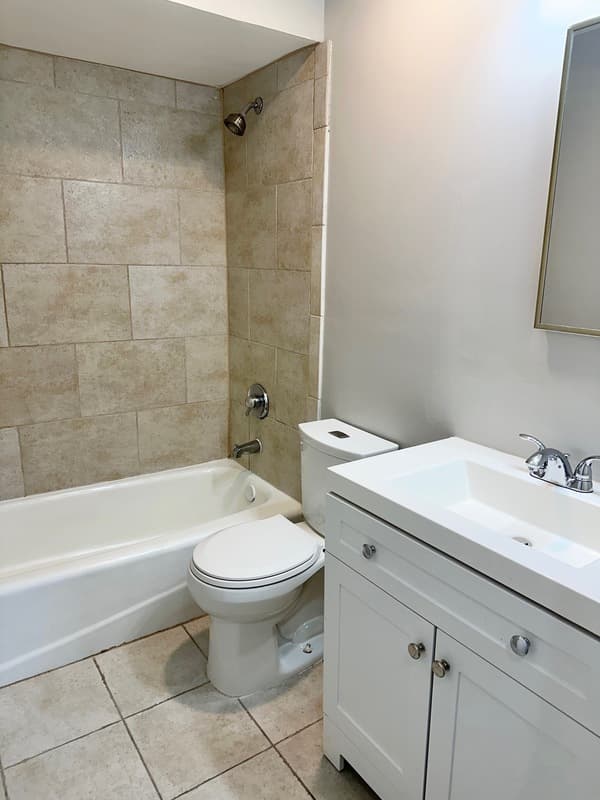 Brookfield Condo: 3400 Maple Ave